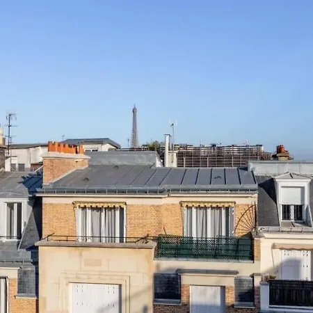 D'artiste, Terrasse Vue Tour Eiffel *